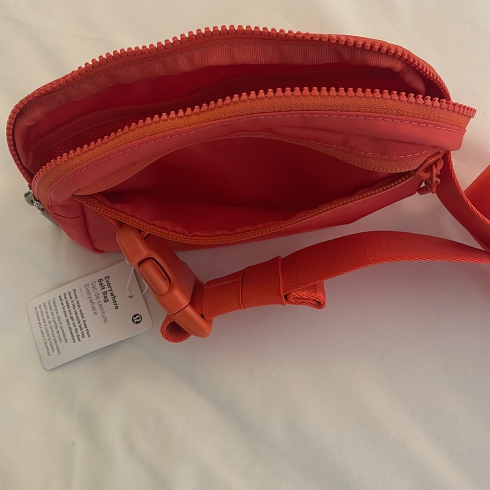 Lululemon Pale Raspberry Everywhere Belt Bag - Picture 6 of 10